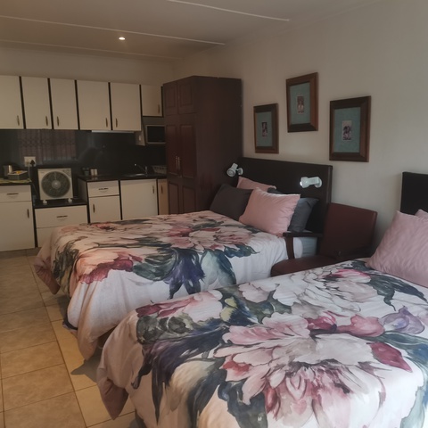 Durban Accommodation  Holiday private unit